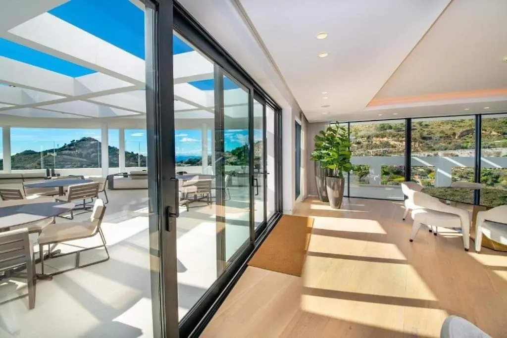 New Ocean View Property Centrally Located, Just 3 Minutes To Marbella City Center Ojen Spain